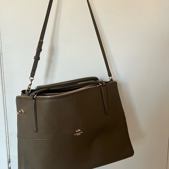 Large Saffiano Leather Coach Purse - Picture 2 of 6